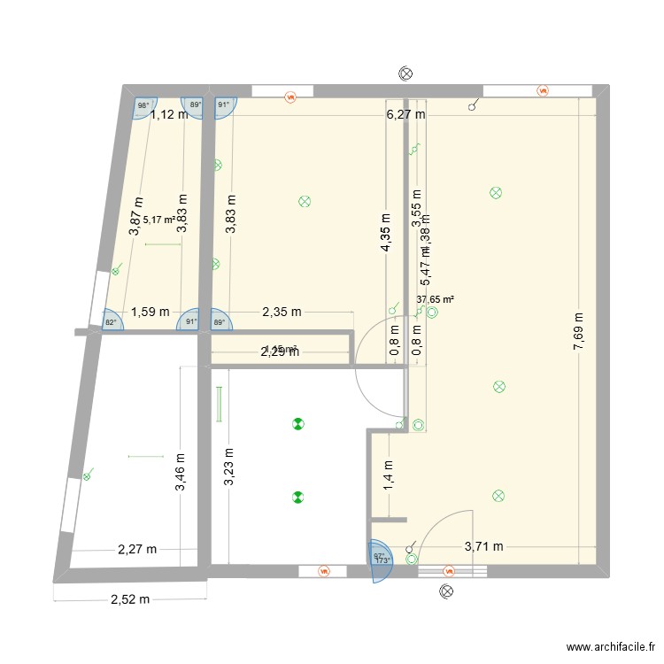 ANOR. Plan de 3 pièces et 44 m2
