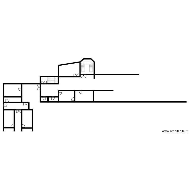 Externat z0. Plan de 8 pièces et 87 m2