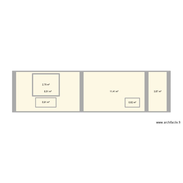 facade est. Plan de 6 pièces et 33 m2