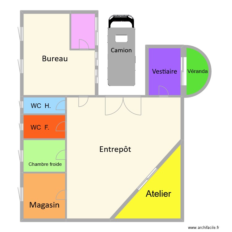 Entrepot 2. Plan de 9 pièces et 183 m2