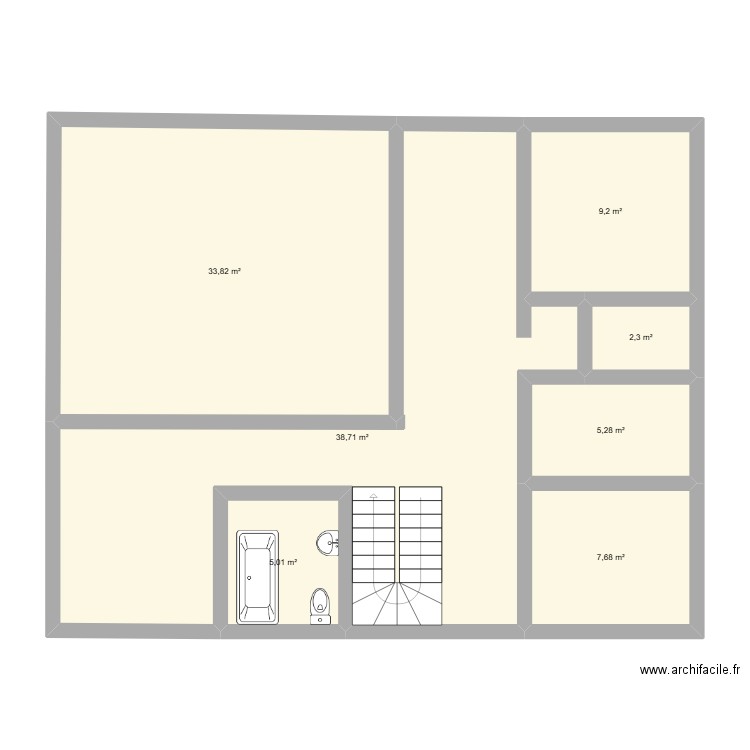 MAMA. Plan de 7 pièces et 102 m2