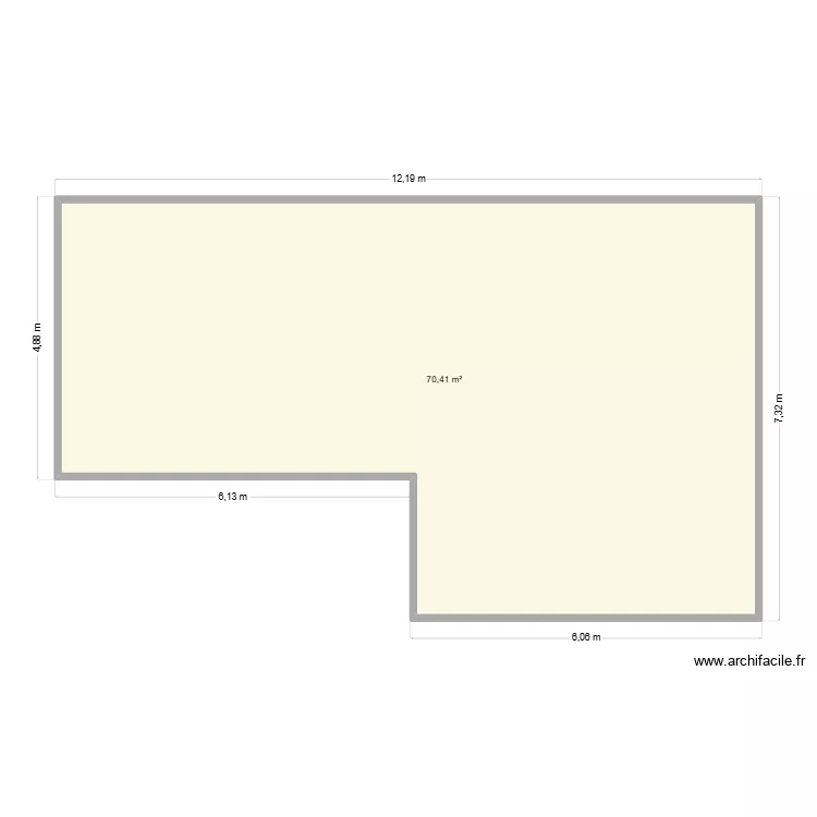 3 container  (2*40/1*20). Plan de 1 pièce et 70 m²