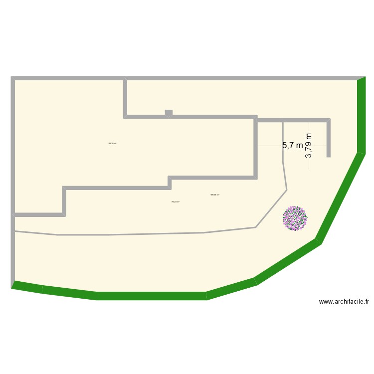Jardin St Galmier. Plan de 3 pièces et 395 m2