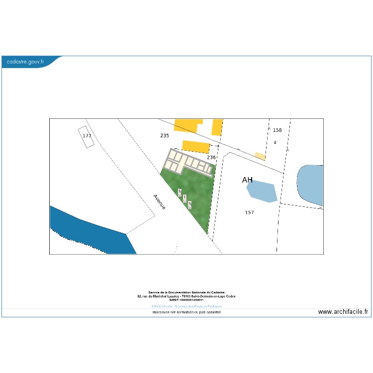 ACCES. Plan de 9 pièces et 200 m2