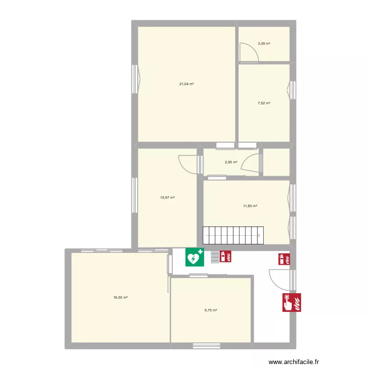 Cabinet. Plan de 8 Pièces et 84 m²
