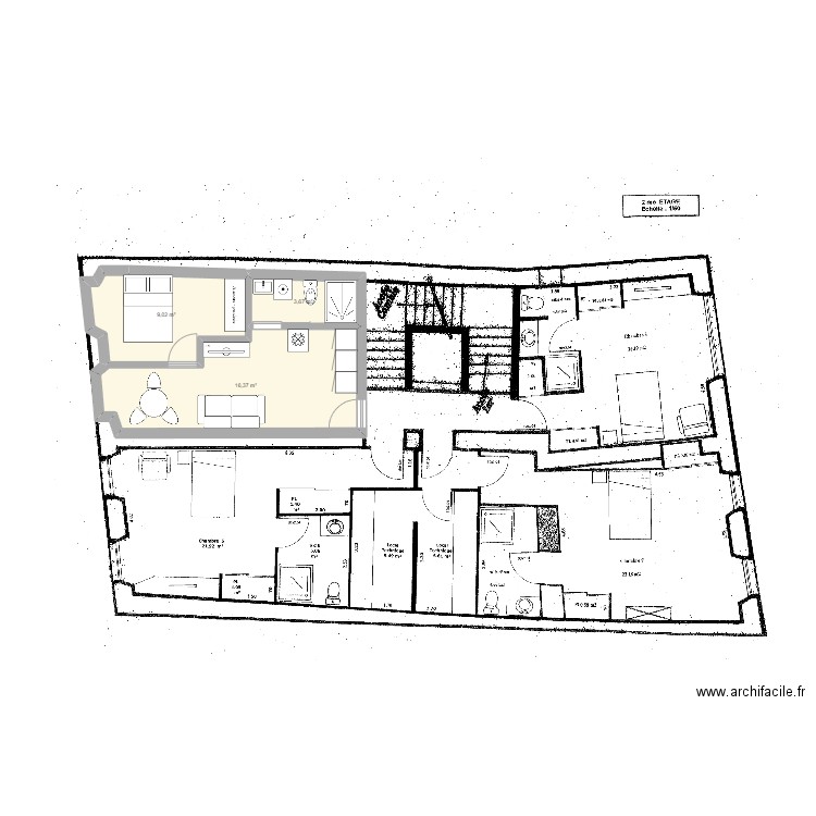 2eme étage TRANS EN PROVENCE. Plan de 3 pièces et 29 m2