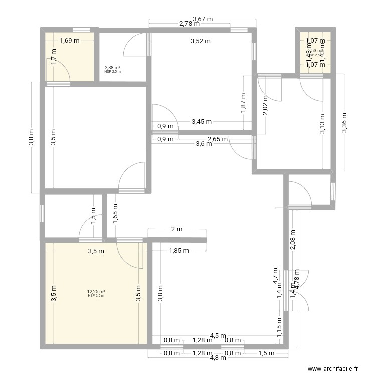 4 pièces. Plan de 3 pièces et 17 m2