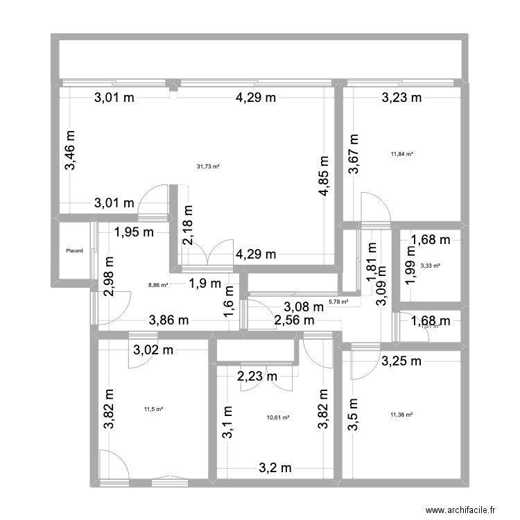 Plan. Plan de 11 pièces et 99 m2