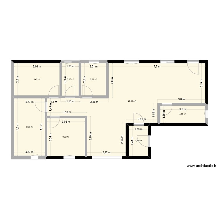 maison famille. Plan de 8 pièces et 95 m2
