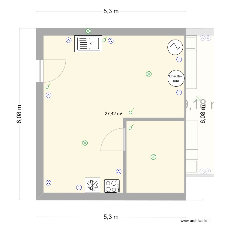 Petite  Maison. Plan de 6 pièces et 120 m2