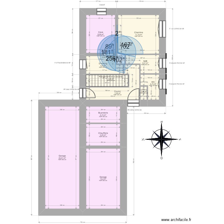 MOLOUX. Plan de 13 pièces et 94 m2