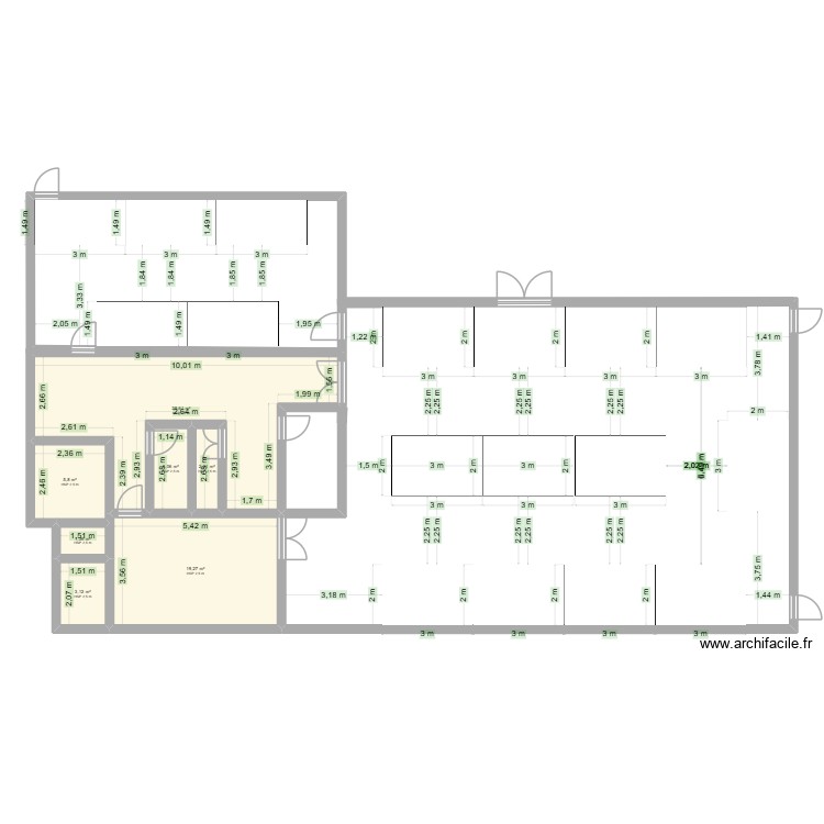 salle pour vide dressing. Plan de 0 pièce et 0 m2