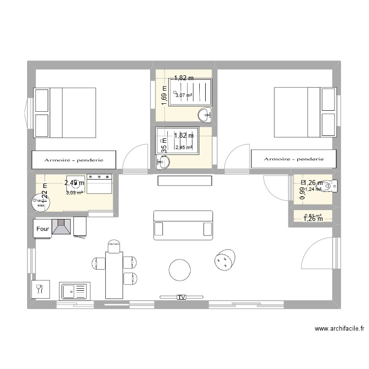 Fred Nesa. Plan de 5 pièces et 10 m2