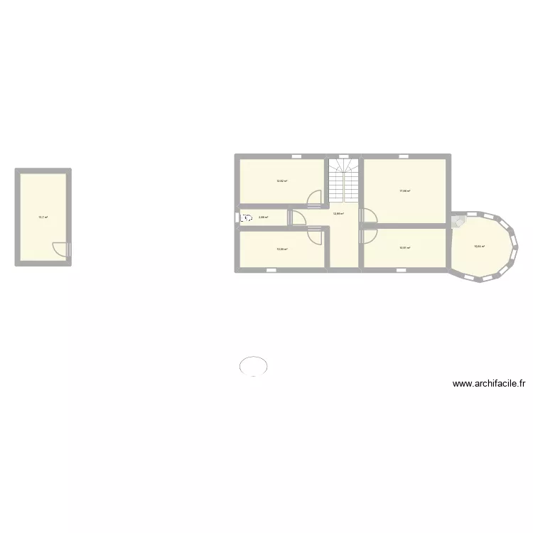 RDC. Plan de 8  et 92 m²