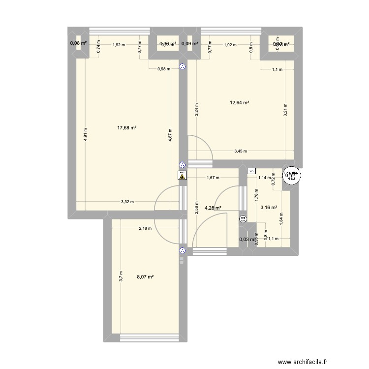 Appart Jeanne vide. Plan de 11 pièces et 47 m2