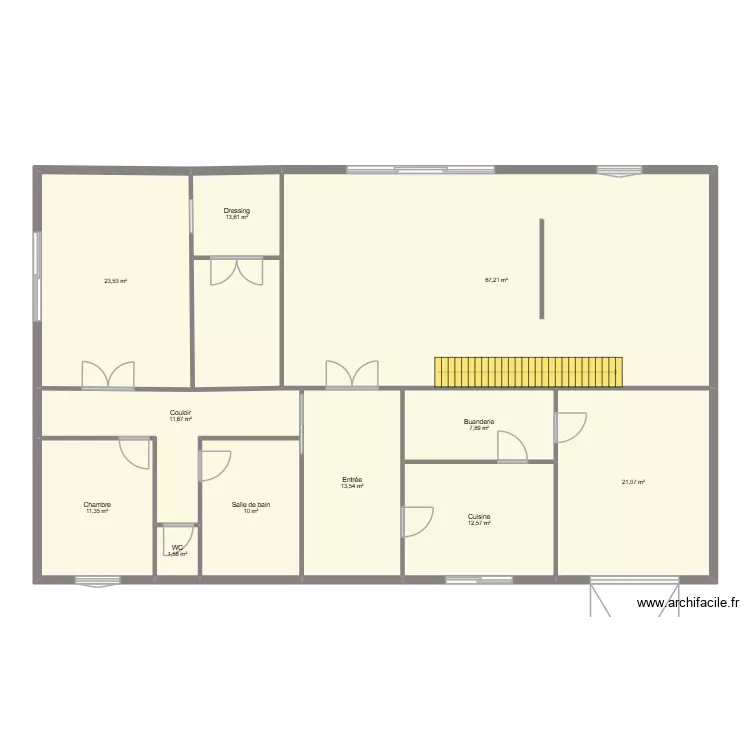 Maison. Plan de 11 pièces et 194 m² Maison. Plan de 11 pièces et 194 m²