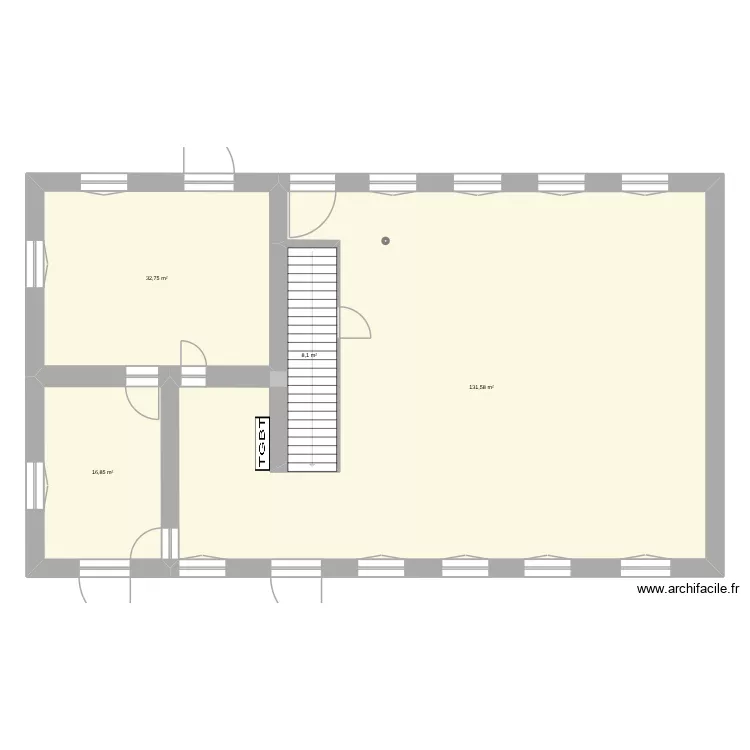 rdc VIDE essaie yossi. Plan de 4 pièces et 189 m²