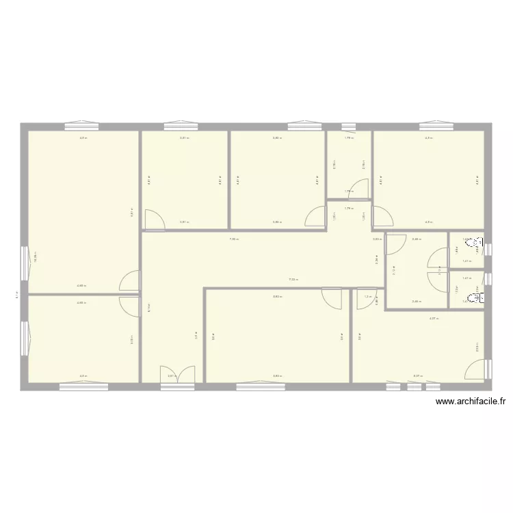cosma. Plan de 11  et 183 m²