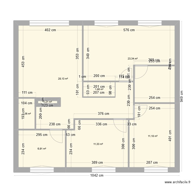 blg 2. Plan de 14 pièces et 167 m2