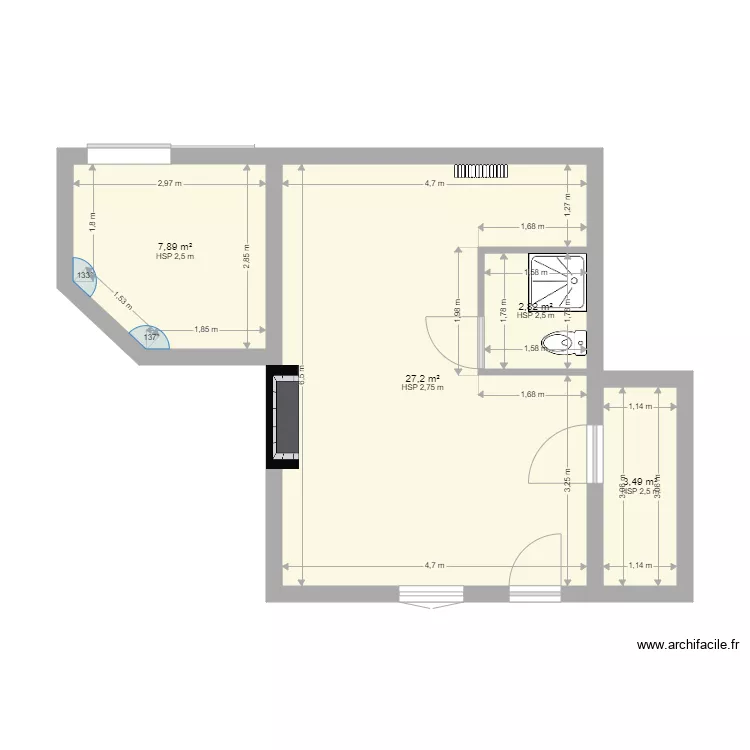 MAISON. Plan de 4  et 41 m²