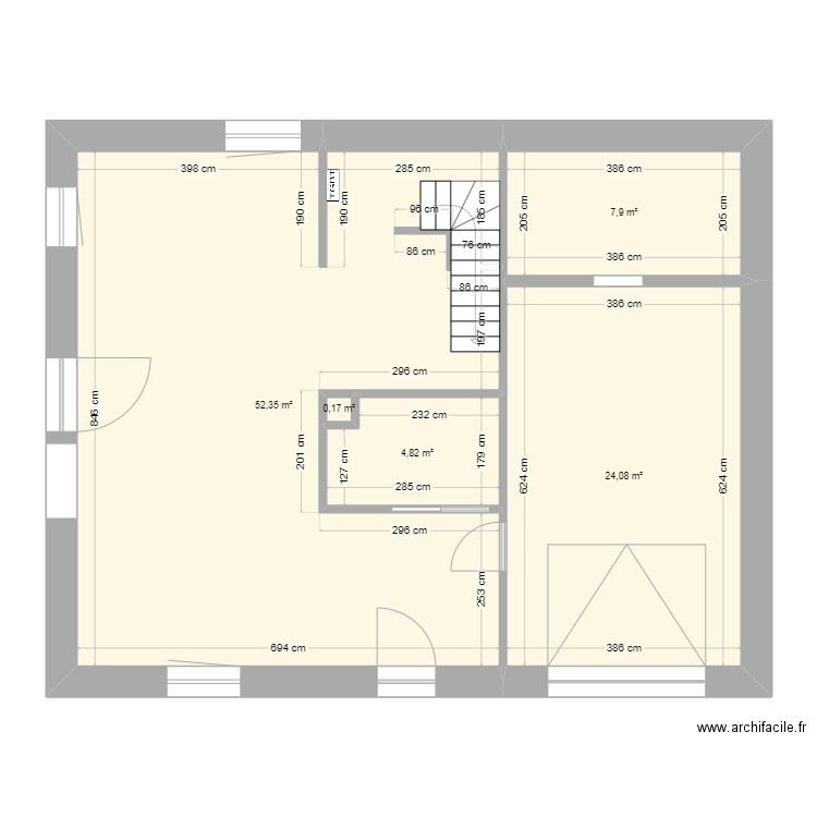 Plan du rez avec modifications wc / réduit dans la même pièce. Plan de 5 pièces et 89 m2