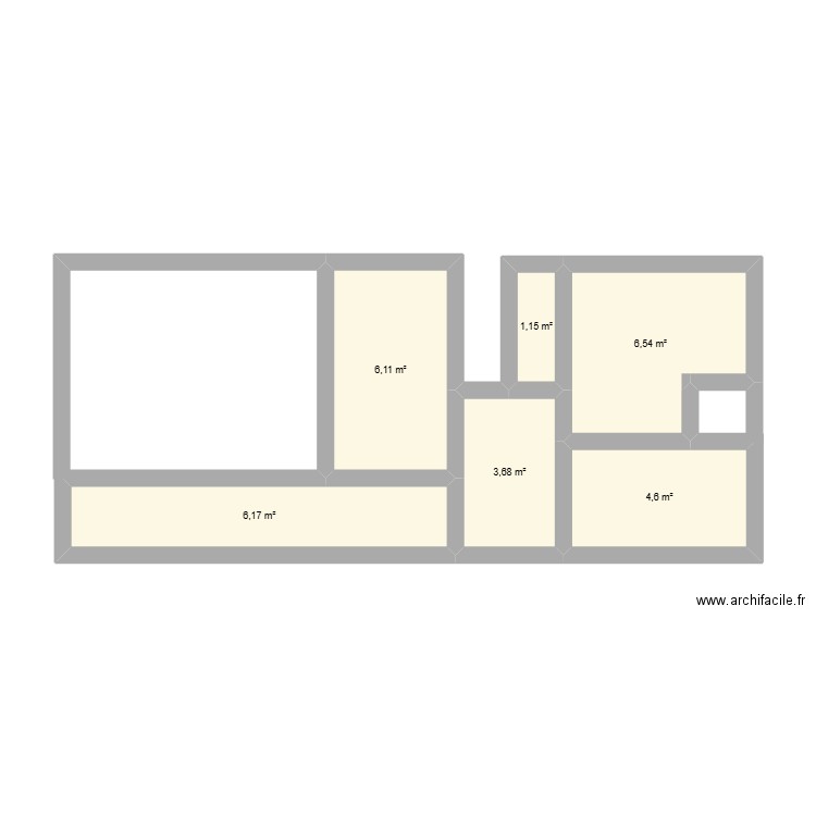 rdc. Plan de 6 pièces et 28 m2
