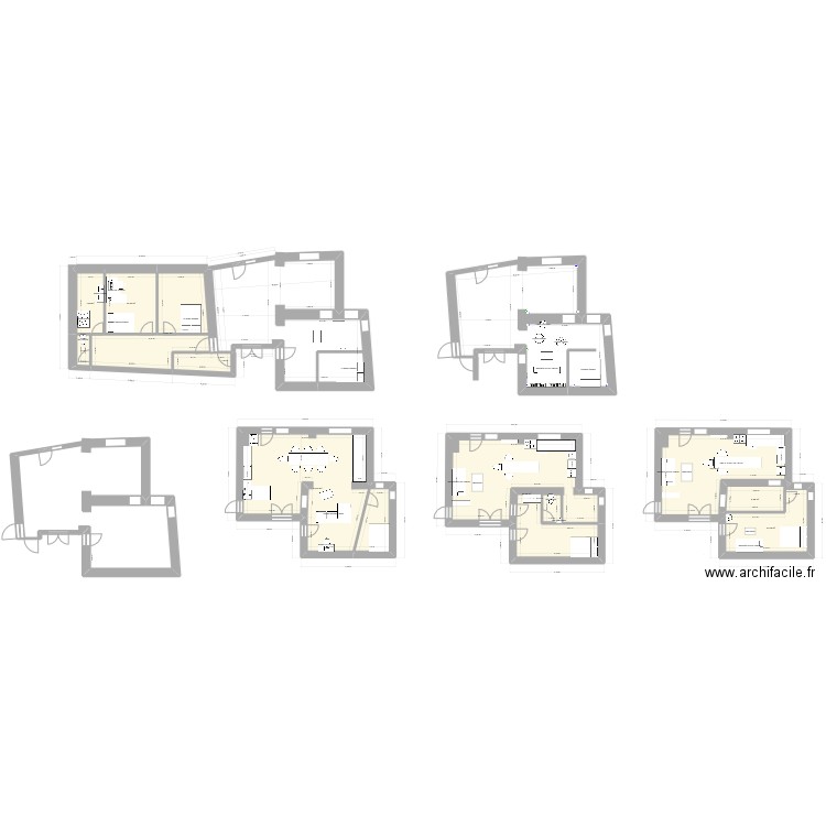 Aménagement maison. Plan de 9 pièces et 242 m2