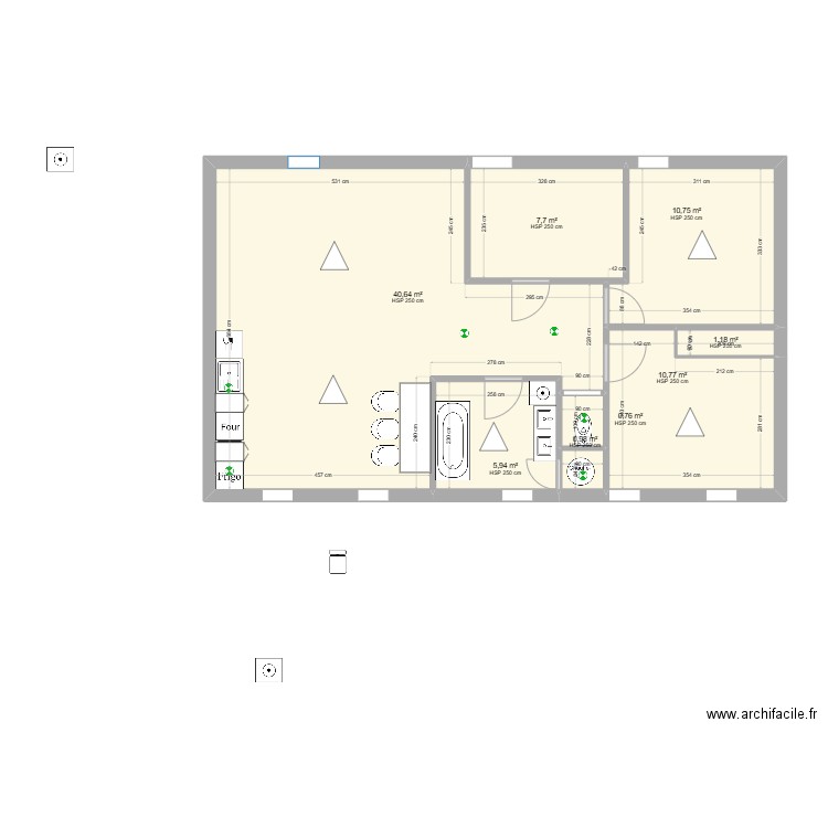 Fousseret combles. Plan de 7 pièces et 79 m2