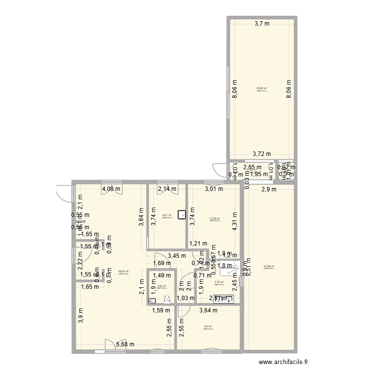 Compère Guilleri JJ3. Plan de 10 pièces et 147 m2