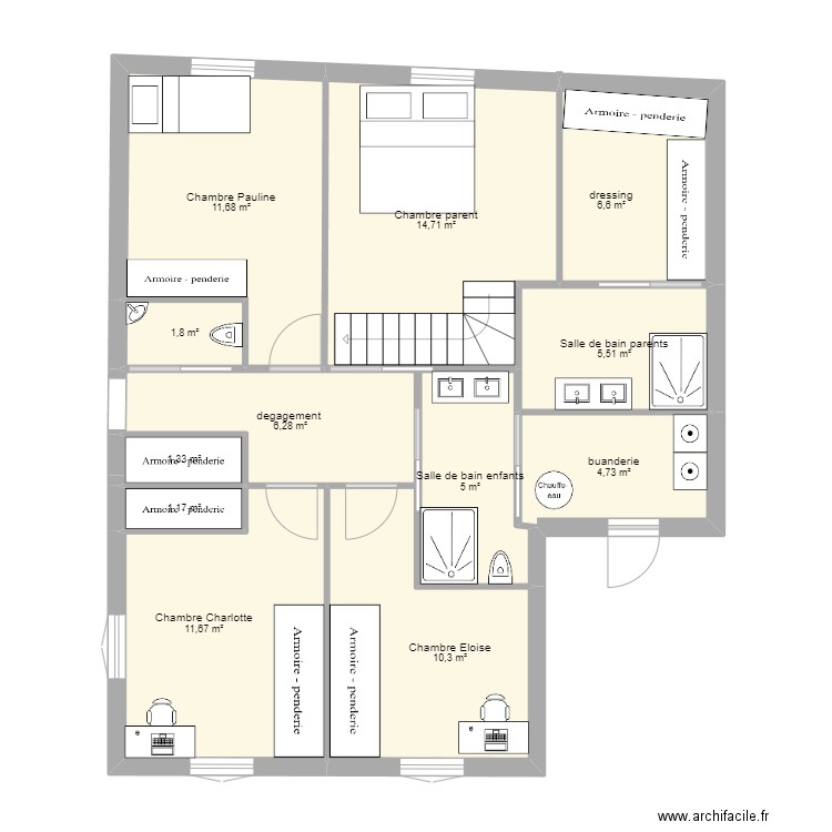 extension. Plan de 12 pièces et 81 m2