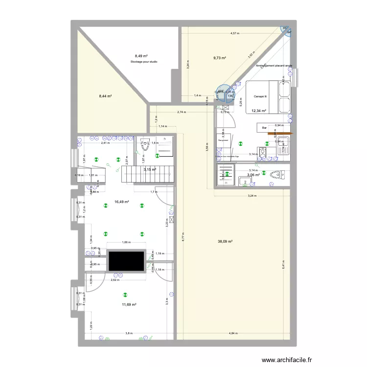 Carm&eacute;lites V2. Plan de 13 Pièces et 114 m²