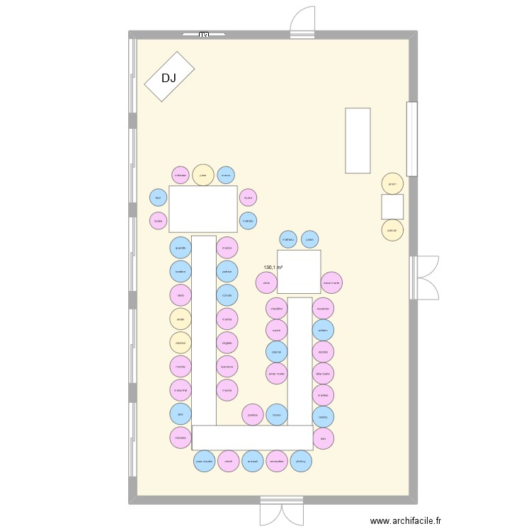 renouvellement voeux ok. Plan de 1 pièce et 130 m2