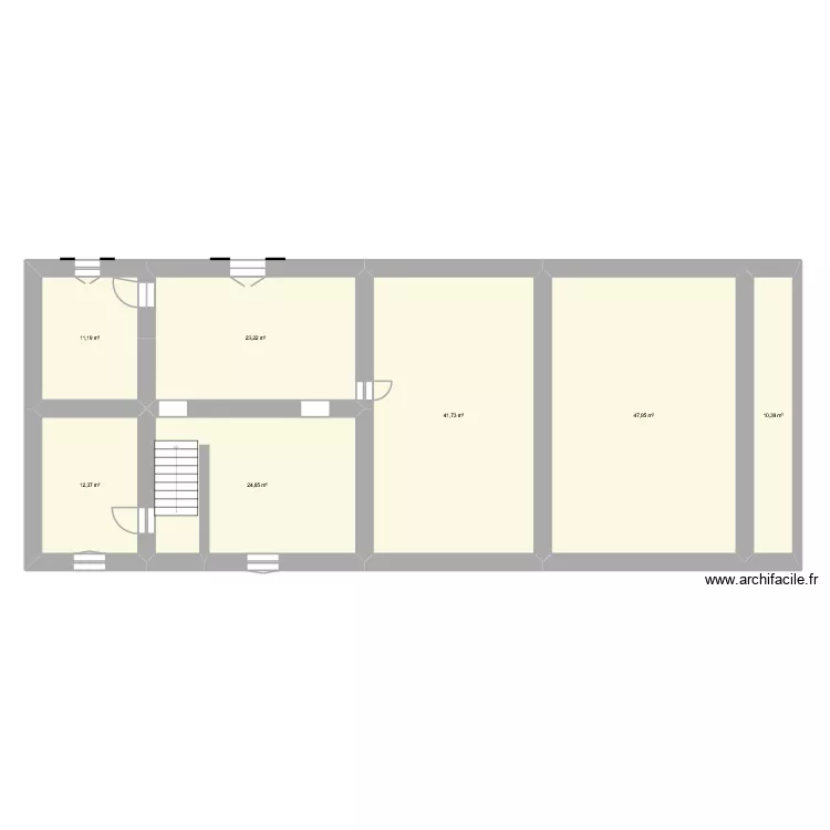 En Peyrou A. Plan de 7 pièces et 172 m²