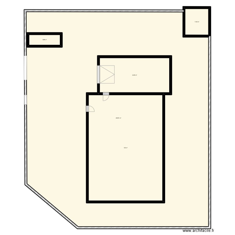 2I2D. Plan de 5 pièces et 883 m2