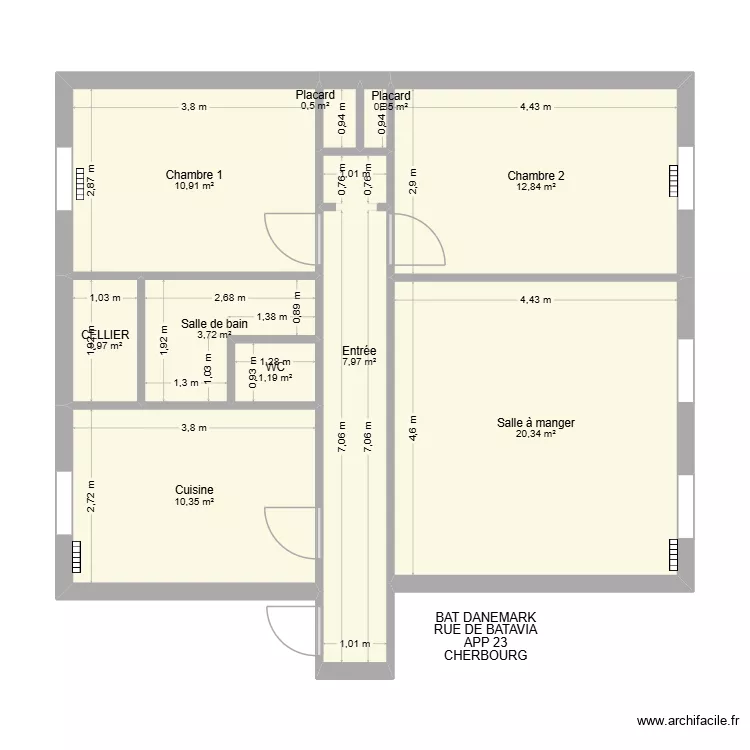 BAT DANEMARK APP 23. Plan de 10  et 70 m²