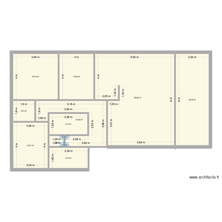Charreau. Plan de 10 pièces et 145 m2
