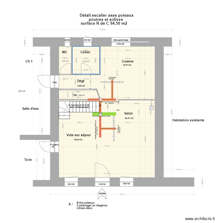 R de Ch Escalier poutres et poteaux. Plan de 3 pièces et 69 m2