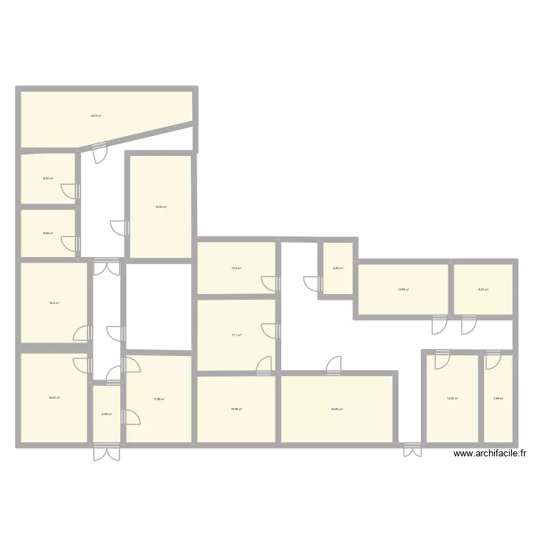 centre s1 et s2. Plan de 17  et 236 m²