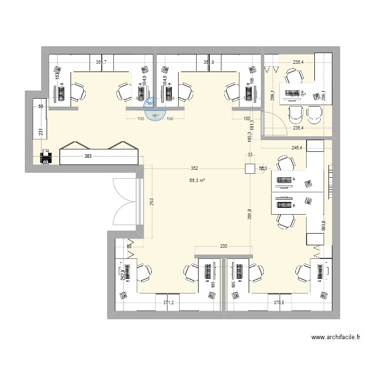 Bureau principal option 3. Plan de 2 pièces et 73 m2