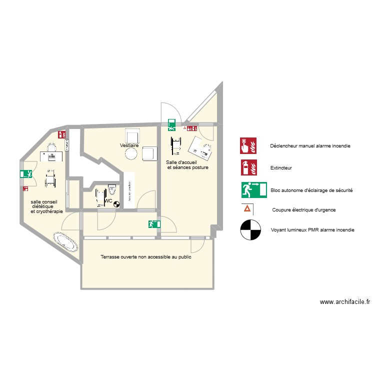 coach galerie gare accessibilité. Plan de 8 pièces et 61 m2