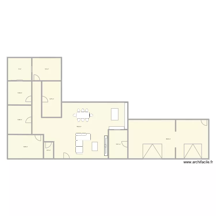 MAISON EN L. Plan de 10  et 223 m²