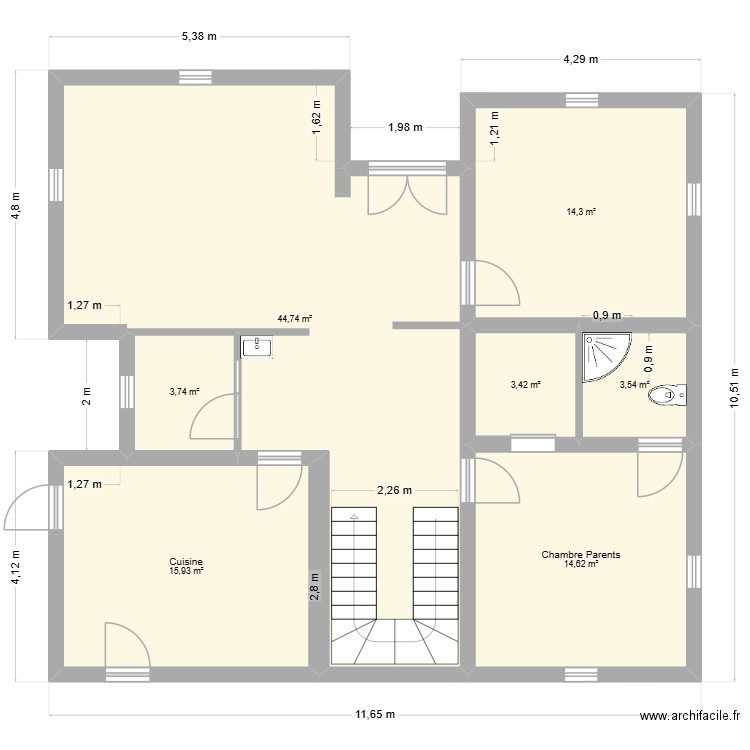 abir. Plan de 7 pièces et 100 m2