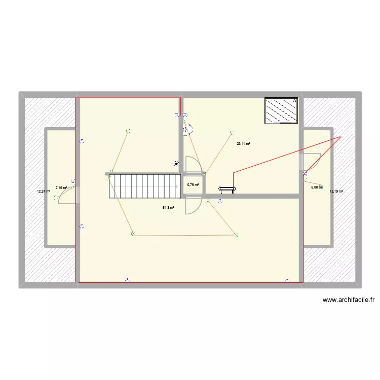 M Colin Tressange 1er. Plan de 7  et 125 m²