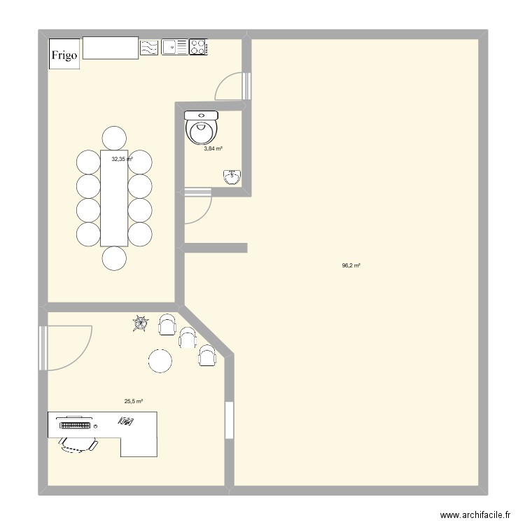 ART APPLIQUER. Plan de 4 pièces et 158 m2