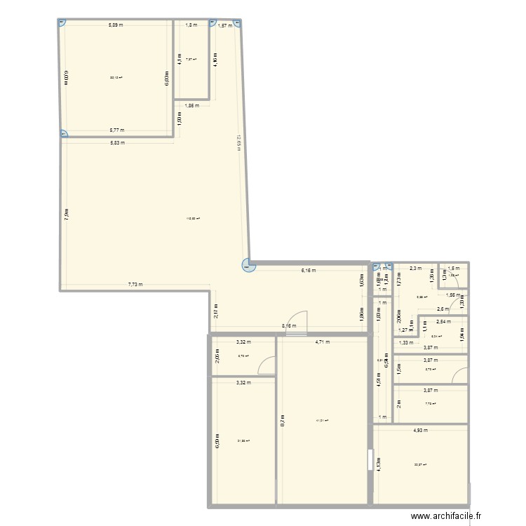 base mochet. Plan de 14 pièces et 288 m2