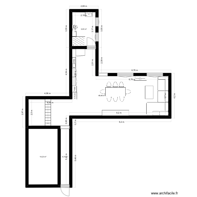 Cuisine SDB. Plan de 4 pièces et 74 m²
