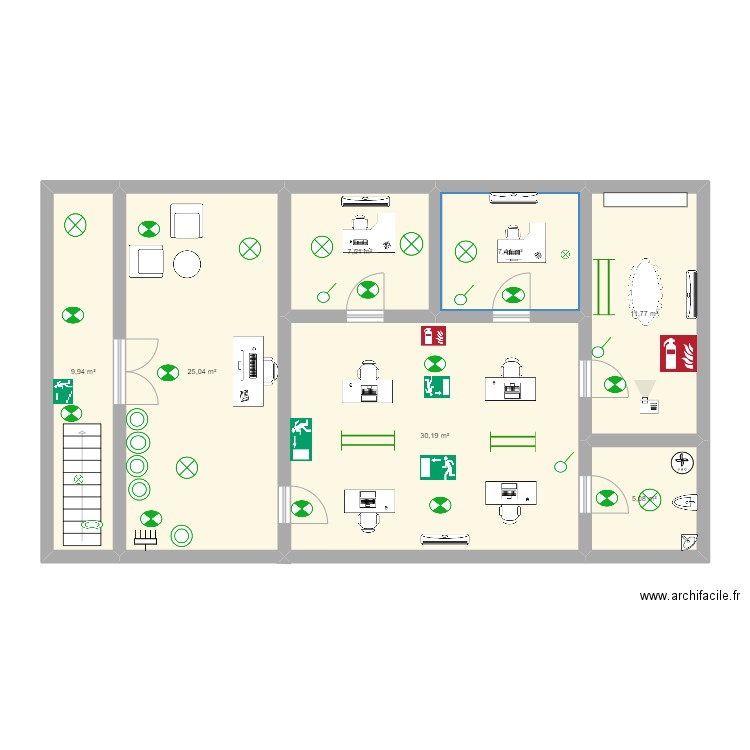 Plano de planta de oficinas sin reforma. Plan de 7 pièces et 97 m2