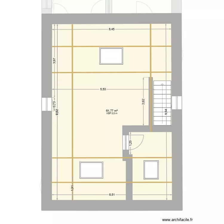 Grenier / Studio. Plan de 12 pièces et 201 m²
