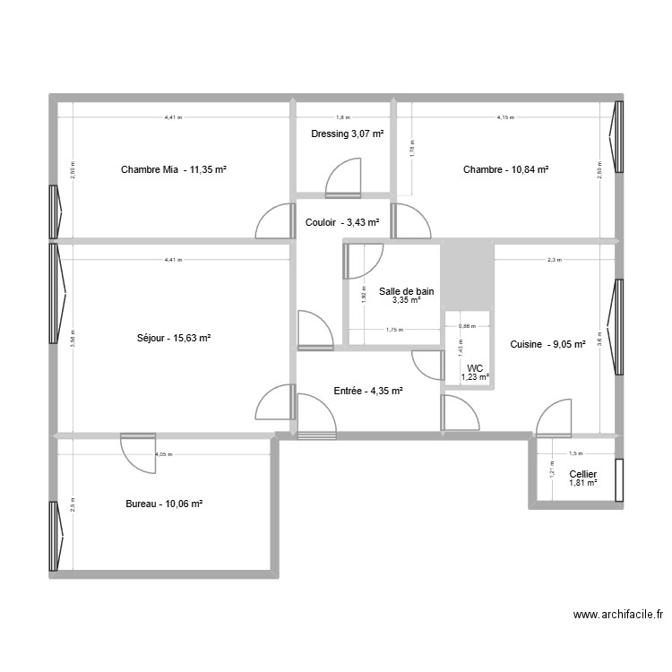 Appart. Plan de 12 pièces et 75 m2