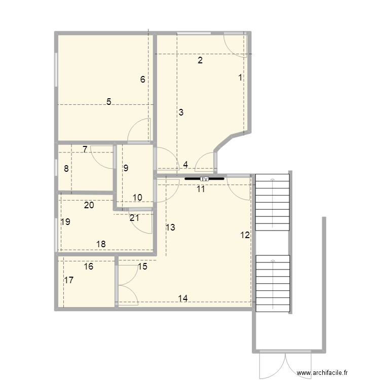 Appartement I INSS size. Plan de 7 pièces et 60 m2